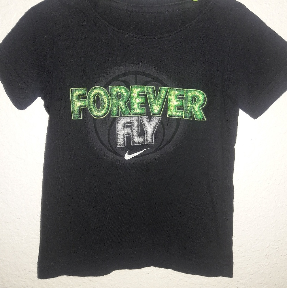 Boys Nike Shirt - Picture 1 of 2